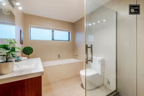 Photo of property in 33 Kirikiri Drive, Papakura, 2110