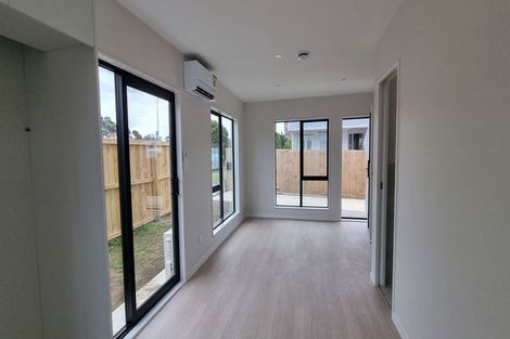 Photo of property in 451a Massey Road, Mangere East, Auckland, 2024