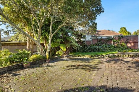 Photo of property in 84 Barrys Road, Glendene, Auckland, 0602