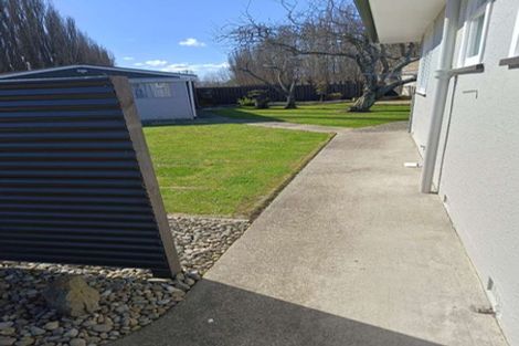 Photo of property in 43 Ruamahanga Crescent, Terrace End, Palmerston North, 4410