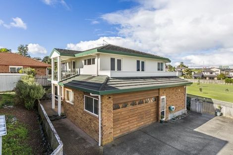 Photo of property in 9a Bundoran Way, Pinehill, Auckland, 0632
