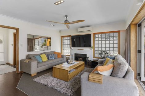 Photo of property in 50 Clovelly Road, Bucklands Beach, Auckland, 2012