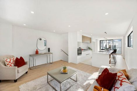 Photo of property in 45 Waihou Crescent, Albany Heights, Auckland, 0632