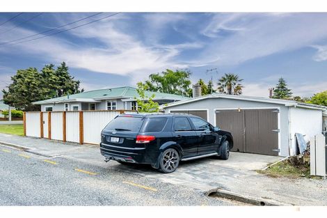 Photo of property in 22 Hughes Street, Waimate, 7924