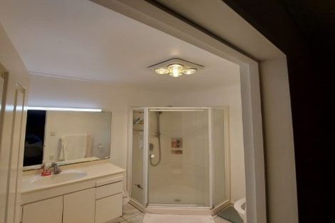 Photo of property in 58 Kate Sheppard Avenue, Torbay, Auckland, 0630