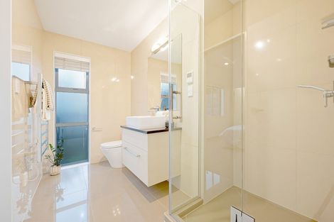 Photo of property in 9 Platinum Rise, Ranui, Auckland, 0612