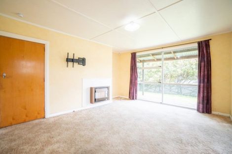 Photo of property in 128 Roberts Line, Kelvin Grove, Palmerston North, 4414
