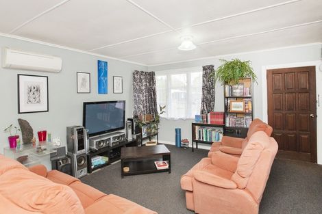 Photo of property in 16 Poplar Street, Mangapapa, Gisborne, 4010