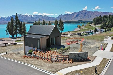 Photo of property in 16 Station Bay Rise, Lake Tekapo, 7999