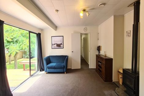 Photo of property in 17 Charlotte Street, Takapau, 4203