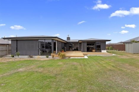 Photo of property in 12 Ruru Place, Oxford, 7430