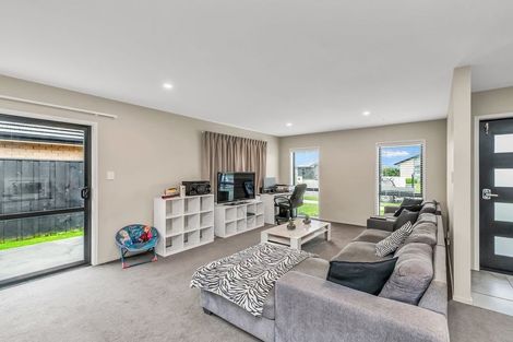 Photo of property in 52 Longcot Drive, Rolleston, 7615