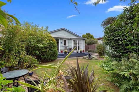Photo of property in 19 Gibbon Street, Sydenham, Christchurch, 8023