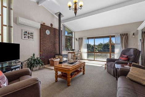 Photo of property in 108 Riverside Drive, Whakatane, 3120