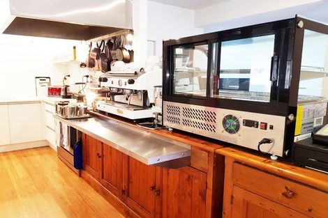 Photo of property in 3 Oakura Road, Oakura, Hikurangi, 0184