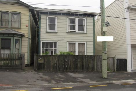 Photo of property in 2a Russell Terrace, Newtown, Wellington, 6021