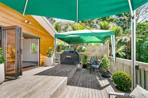 Photo of property in 59 Western Road, Laingholm, Auckland, 0604