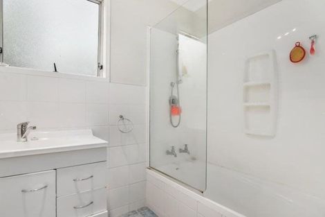 Photo of property in 58 Parrs Cross Road, Henderson, Auckland, 0612