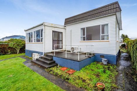 Photo of property in 16 Achilles Street, Stratford, 4332