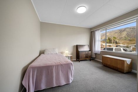 Photo of property in 2 Ancrum Street, Roxburgh, 9500