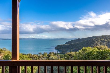 Photo of property in 40 Okoka Road, Omiha, Waiheke Island, 1081