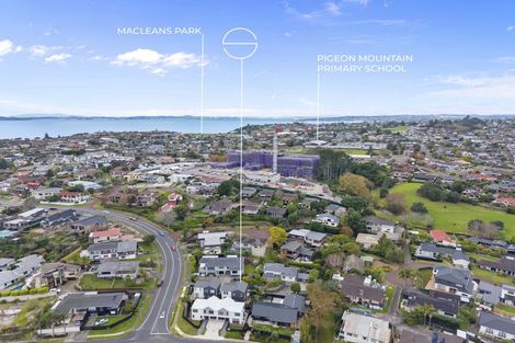 Photo of property in 94 Takutai Avenue, Half Moon Bay, Auckland, 2012