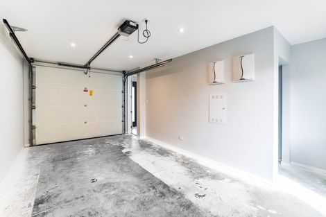 Photo of property in 9/17 Parker Avenue, New Lynn, Auckland, 0600