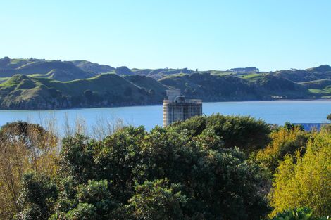 Photo of property in 18 Lily Street, Raglan, 3225