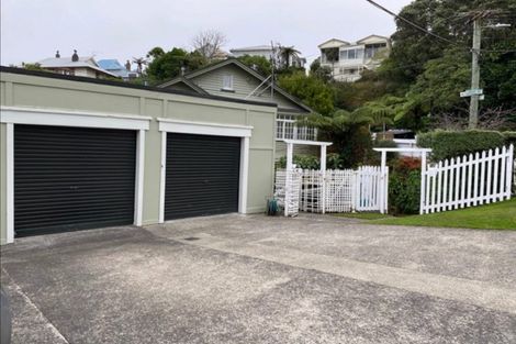 Photo of property in 145 Kelburn Parade, Kelburn, Wellington, 6012