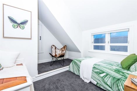 Photo of property in 27 Princess Terrace, Newtown, Wellington, 6021