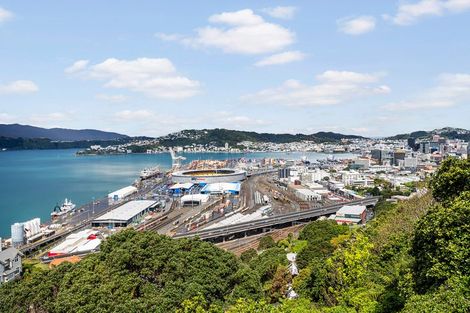 Photo of property in 12 Anne Street, Wadestown, Wellington, 6012