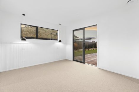 Photo of property in 6 Lake Mckay Drive, Luggate, 9382