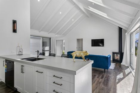 Photo of property in 76 Huka Heights Drive, Rangatira Park, Taupo, 3330