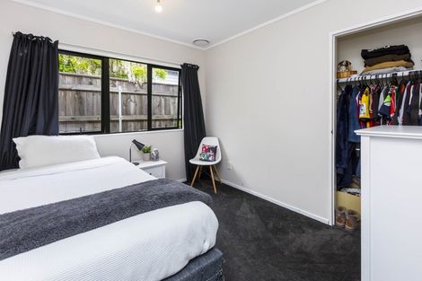 Photo of property in 5 Gloucester Street, Silverstream, Upper Hutt, 5019