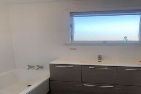 Photo of property in 47 Toorak Avenue, Avonhead, Christchurch, 8042