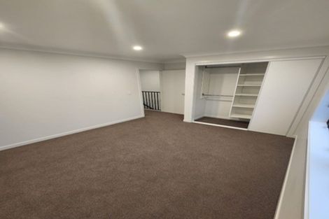 Photo of property in 10 Rauriki Lane, Rosehill, Papakura, 2113