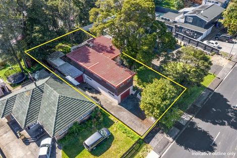 Photo of property in 52 Lawrence Crescent, Hillpark, Auckland, 2102