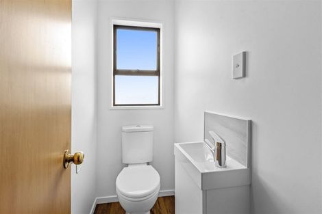 Photo of property in 1a Rossiter Avenue, Redwood, Christchurch, 8051