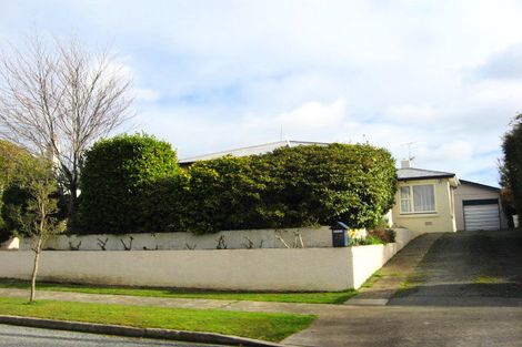Photo of property in 28 Kowhai Avenue, Hargest, Invercargill, 9810