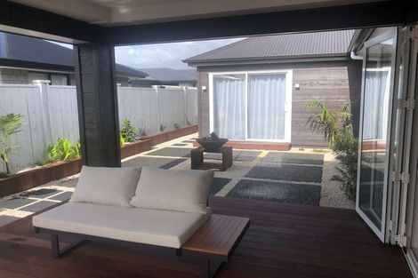 Photo of property in 8 Montiicola Drive, Papamoa Beach, Papamoa, 3118