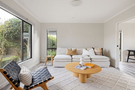 Photo of property in 47 Nielsen Gardens, Rototuna, Hamilton, 3210