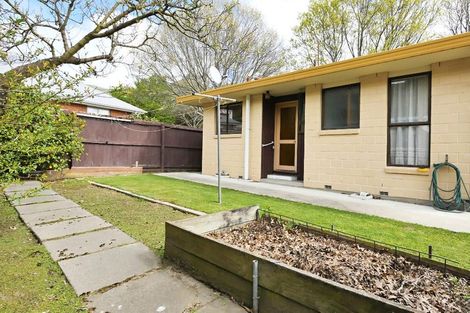 Photo of property in 2/32 Station Road, Heathcote Valley, Christchurch, 8022