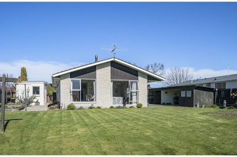 Photo of property in 79 Newnham Street, Rangiora, 7400