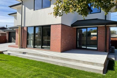 Photo of property in 3/12 Lees Road, Strowan, Christchurch, 8052