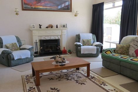 Photo of property in 35 Mount Cook Road, Fairlie, 7925