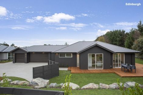 Photo of property in 14 Redwoods Lane, Helensburgh, Dunedin, 9010