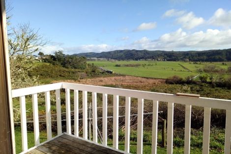 Photo of property in 25 Whiteman Road, Kawakawa, 0210