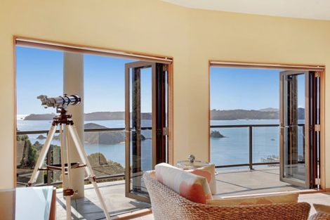 Photo of property in 49 Bayview Road, Paihia, 0200