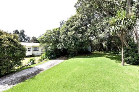 Photo of property in 52 Mako Avenue, Whiritoa, Whangamata, 3691