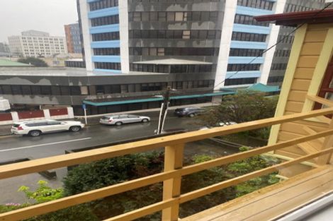 Photo of property in Hawkestone House, 21 Hawkestone Street, Thorndon, Wellington, 6011